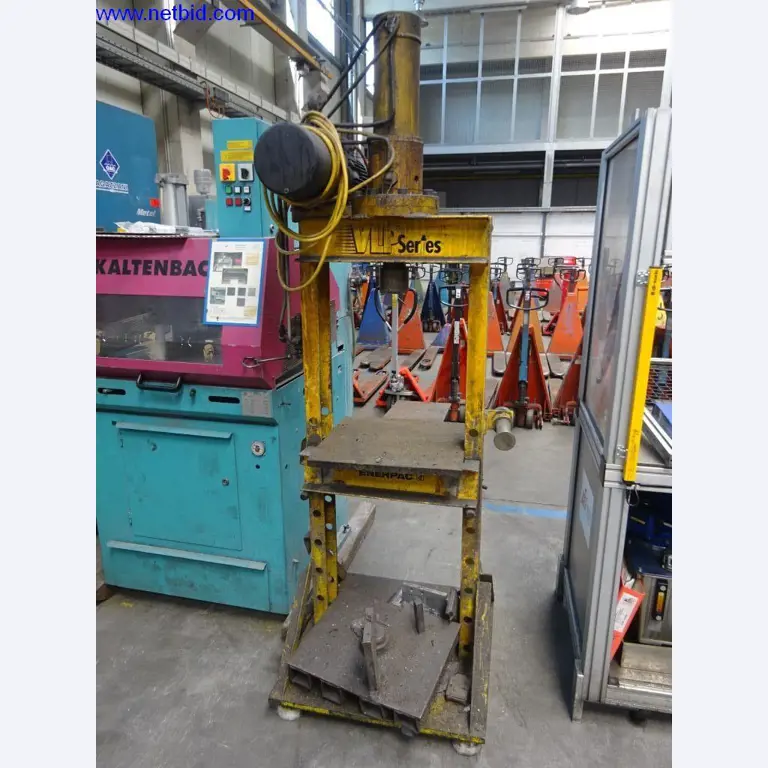 Machinery and equipment (Aluminium diecasting cells from the closing of a large automotive supplier)-5