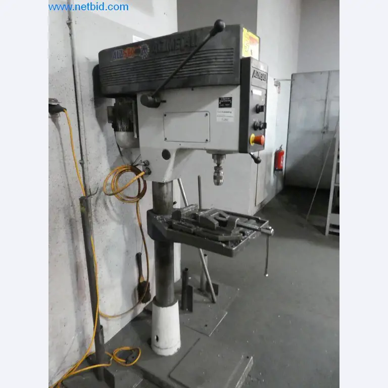 Maschinen und Anlagen (Aluminiumdruckguss für die Automobil- und Automobilzulieferindustrie)-3