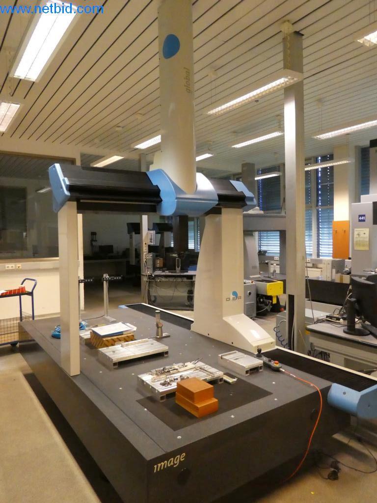 Máquinas e sistemas (fundição injectada de alumínio para a indústria automóvel e de fornecimento automóvel)-1