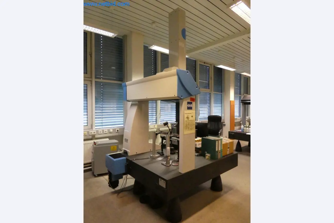 Máquinas e sistemas (fundição injectada de alumínio para a indústria automóvel e de fornecimento automóvel)-5