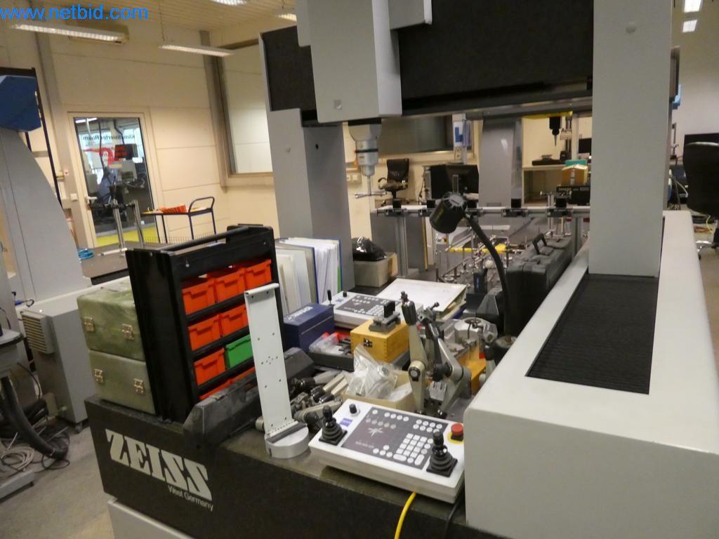 Máquinas e sistemas (fundição injectada de alumínio para a indústria automóvel e de fornecimento automóvel)-9