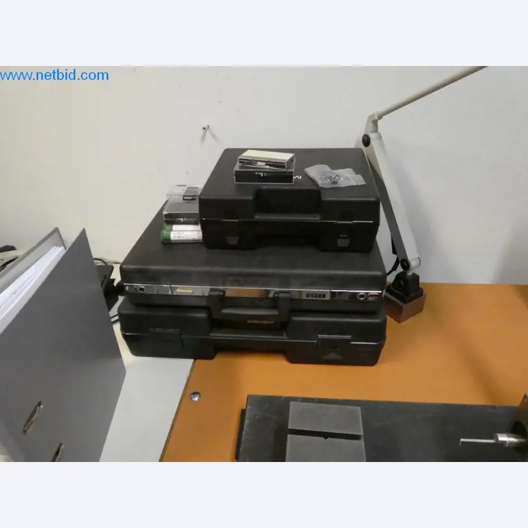 Máquinas e sistemas (fundição injectada de alumínio para a indústria automóvel e de fornecimento automóvel)-2