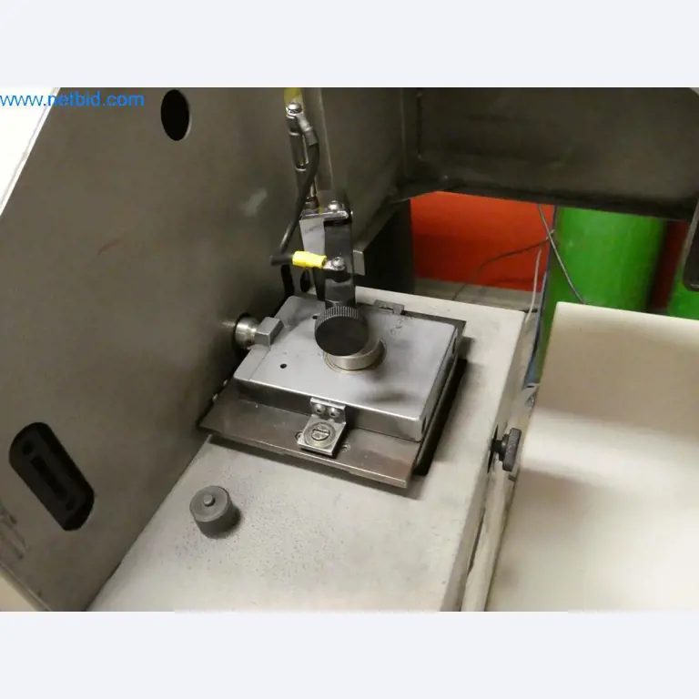 Máquinas e sistemas (fundição injectada de alumínio para a indústria automóvel e de fornecimento automóvel)-3