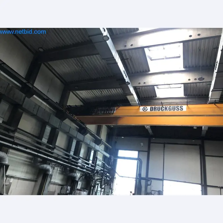 Máquinas e sistemas (fundição injectada de alumínio para a indústria automóvel e de fornecimento automóvel)-12