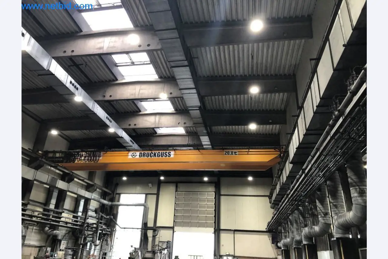 Máquinas e sistemas (fundição injectada de alumínio para a indústria automóvel e de fornecimento automóvel)-1