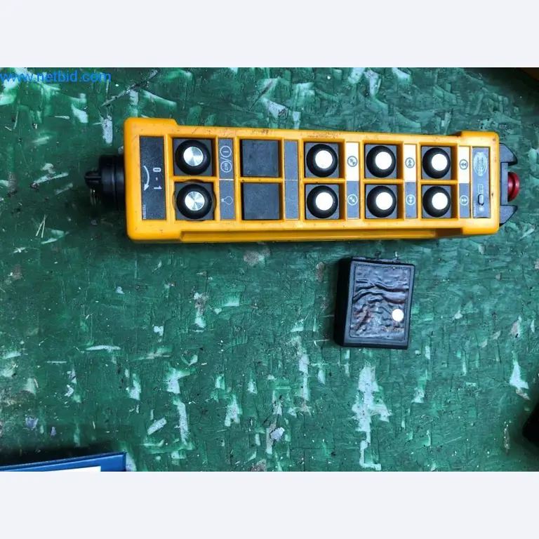 Máquinas e sistemas (fundição injectada de alumínio para a indústria automóvel e de fornecimento automóvel)-9