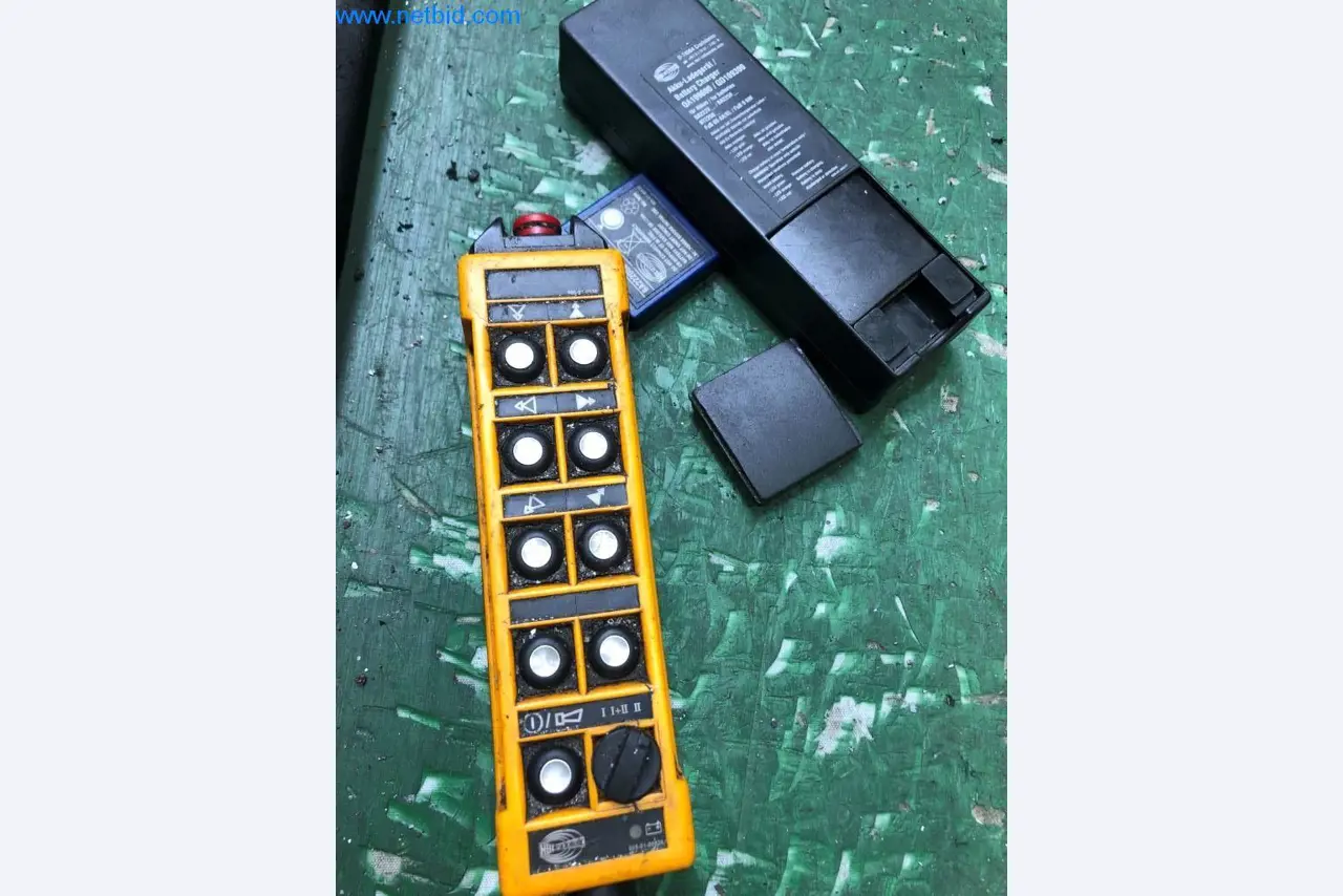 Máquinas e sistemas (fundição injectada de alumínio para a indústria automóvel e de fornecimento automóvel)-2