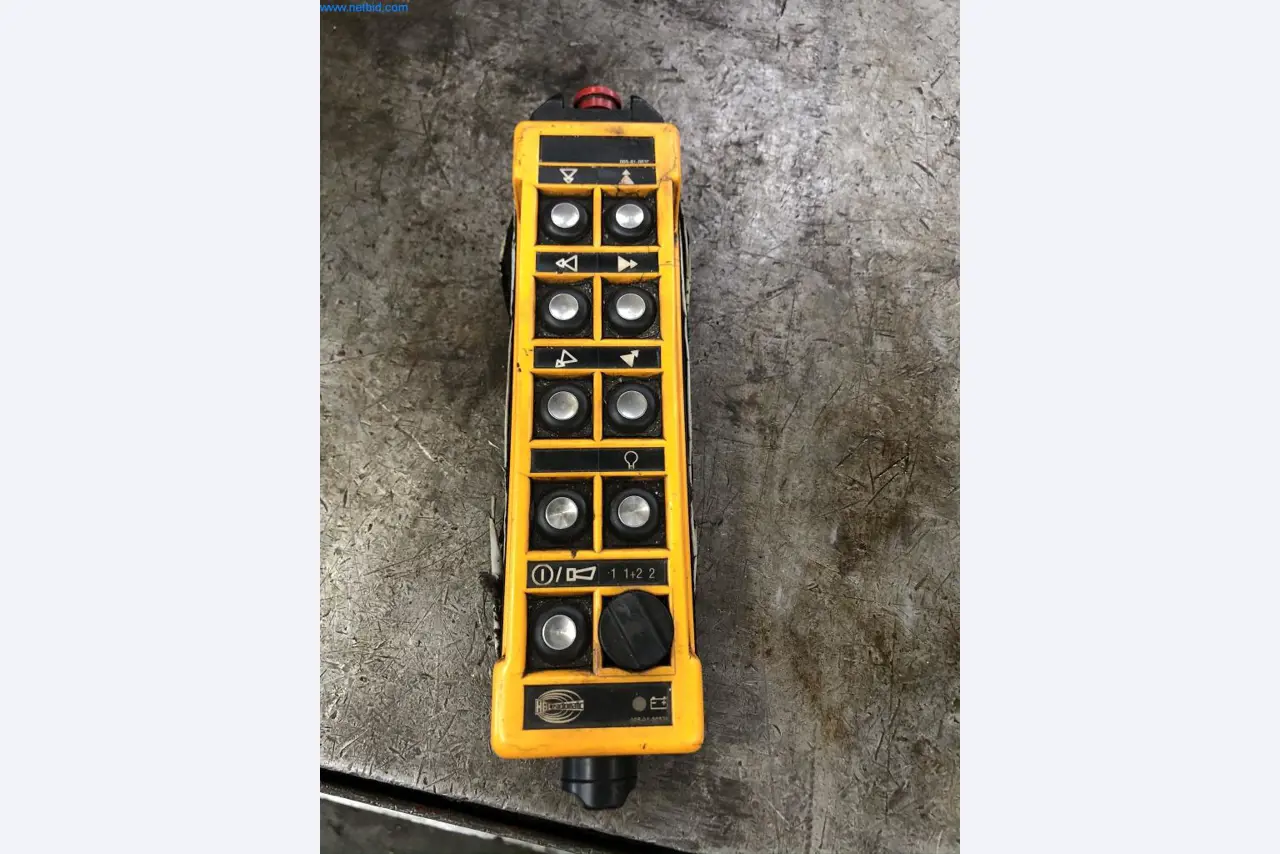 Máquinas e sistemas (fundição injectada de alumínio para a indústria automóvel e de fornecimento automóvel)-2