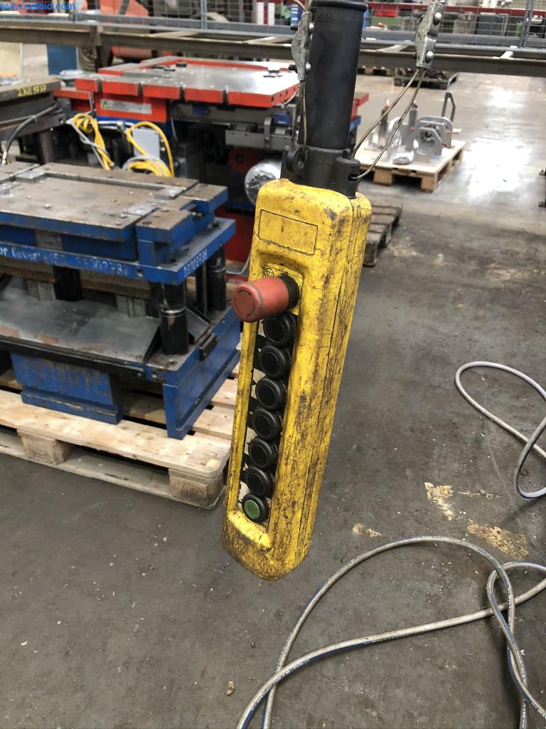 Machinery and equipment (Aluminium diecasting cells from the closing of a large automotive supplier)-2