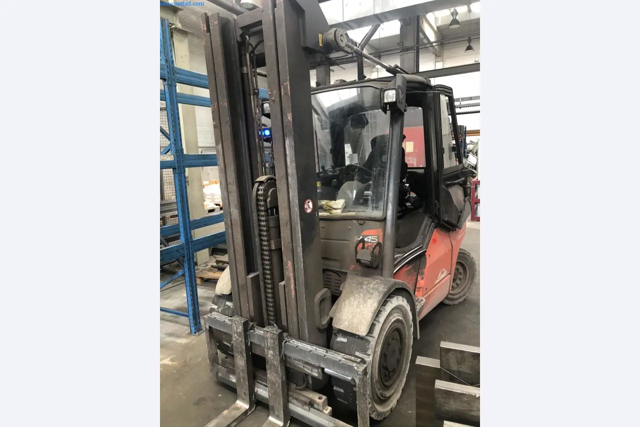 Machinery and equipment (Aluminium diecasting cells from the closing of a large automotive supplier)-1