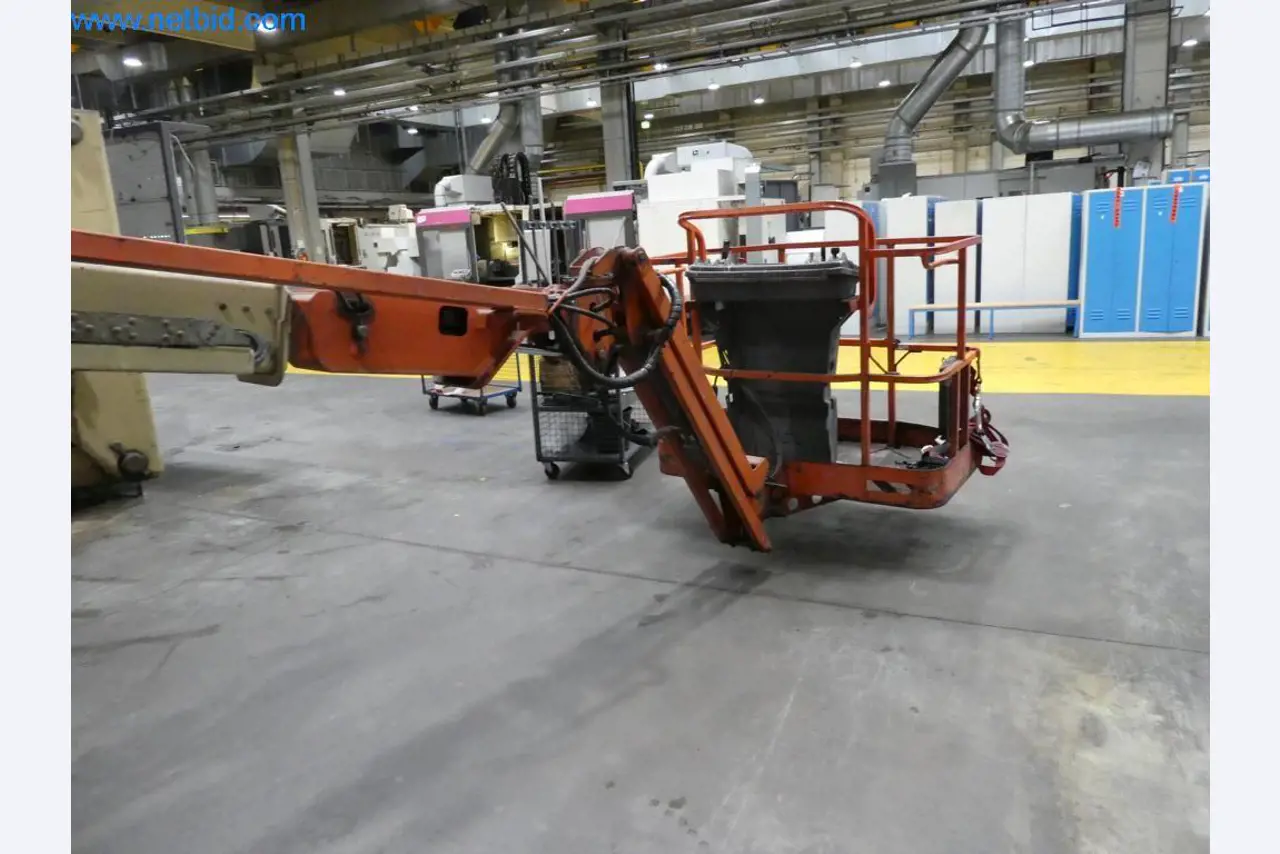 Máquinas e sistemas (fundição injectada de alumínio para a indústria automóvel e de fornecimento automóvel)-4