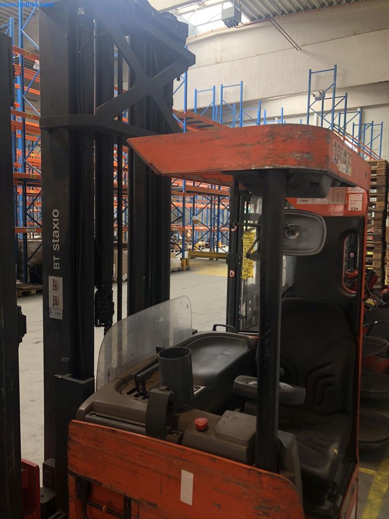 Machinery and equipment (Aluminium diecasting cells from the closing of a large automotive supplier)-2