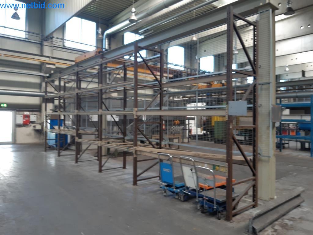 Máquinas e sistemas (fundição injectada de alumínio para a indústria automóvel e de fornecimento automóvel)-1