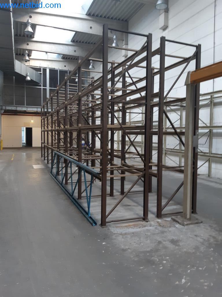 Máquinas e sistemas (fundição injectada de alumínio para a indústria automóvel e de fornecimento automóvel)-1