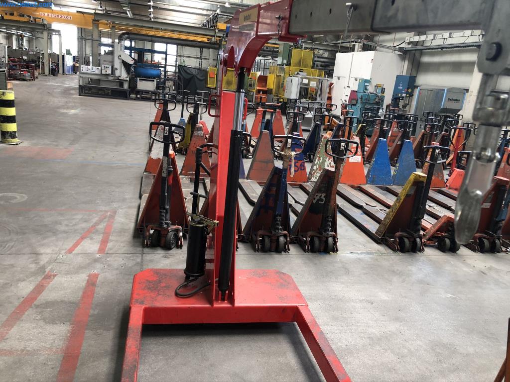 Máquinas e sistemas (fundição injectada de alumínio para a indústria automóvel e de fornecimento automóvel)-1