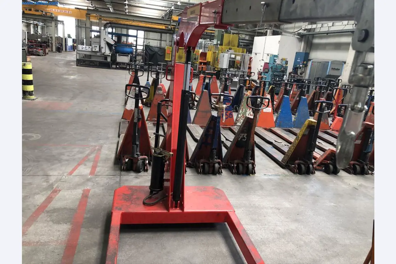 Máquinas e sistemas (fundição injectada de alumínio para a indústria automóvel e de fornecimento automóvel)-1