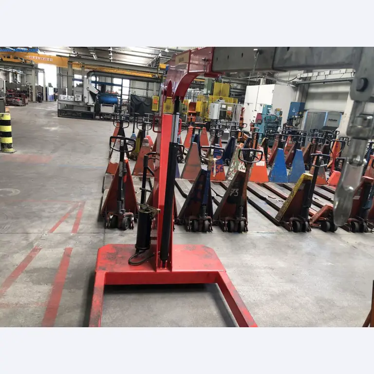 Máquinas e sistemas (fundição injectada de alumínio para a indústria automóvel e de fornecimento automóvel)-1