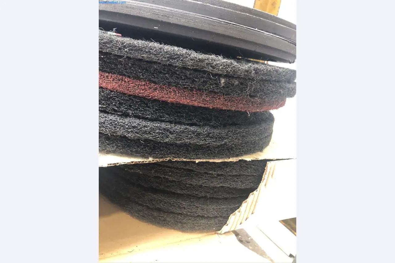 Machinery and equipment (Aluminium diecasting cells from the closing of a large automotive supplier)-6