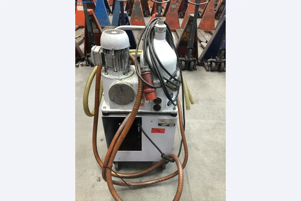 Máquinas e sistemas (fundição injectada de alumínio para a indústria automóvel e de fornecimento automóvel)-1