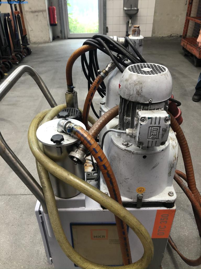 Máquinas e sistemas (fundição injectada de alumínio para a indústria automóvel e de fornecimento automóvel)-2