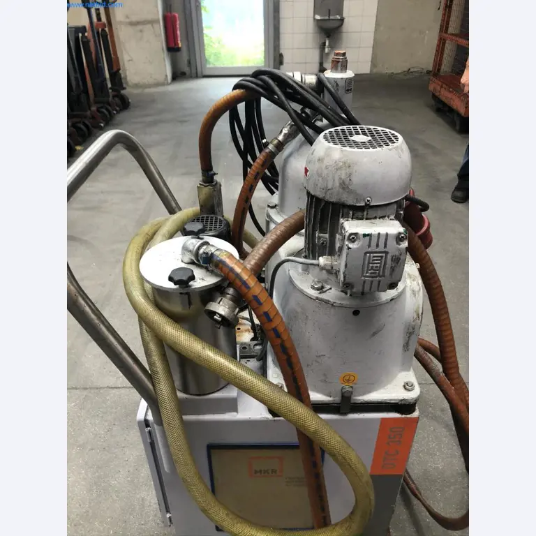 Máquinas e sistemas (fundição injectada de alumínio para a indústria automóvel e de fornecimento automóvel)-2