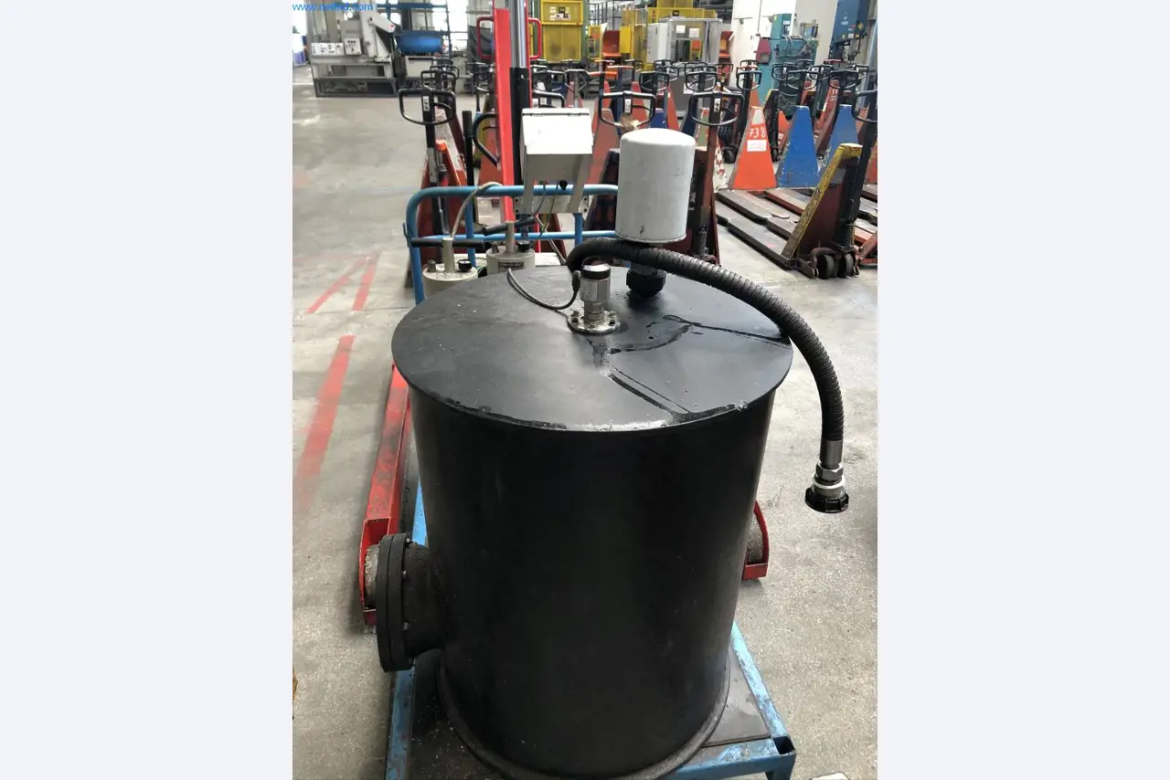 Máquinas e sistemas (fundição injectada de alumínio para a indústria automóvel e de fornecimento automóvel)-2