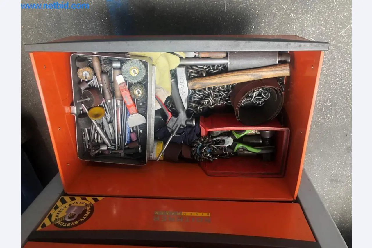 Stroje a systémy (tlakové lití hliníku pro automobilový a dodavatelský průmysl)-10