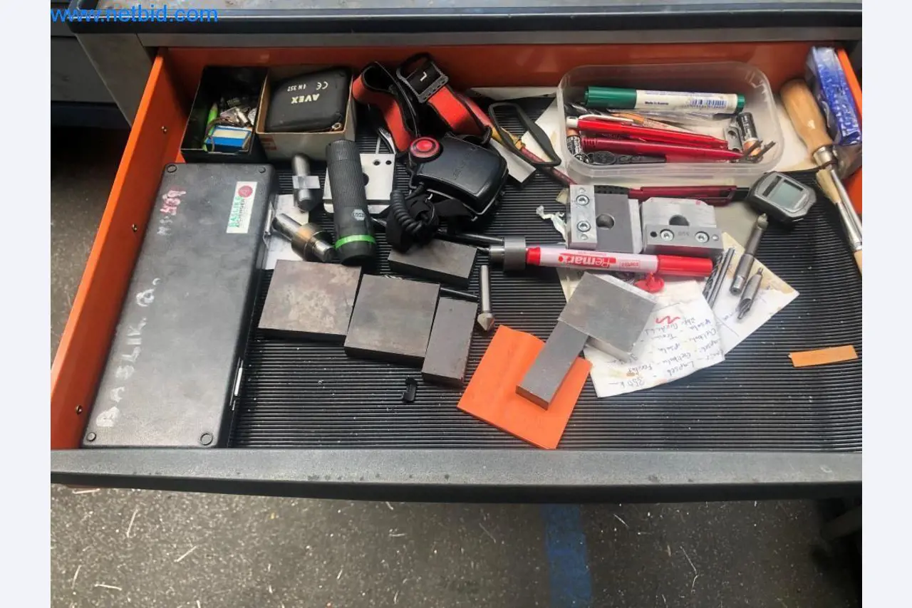 Stroje a systémy (tlakové lití hliníku pro automobilový a dodavatelský průmysl)-4