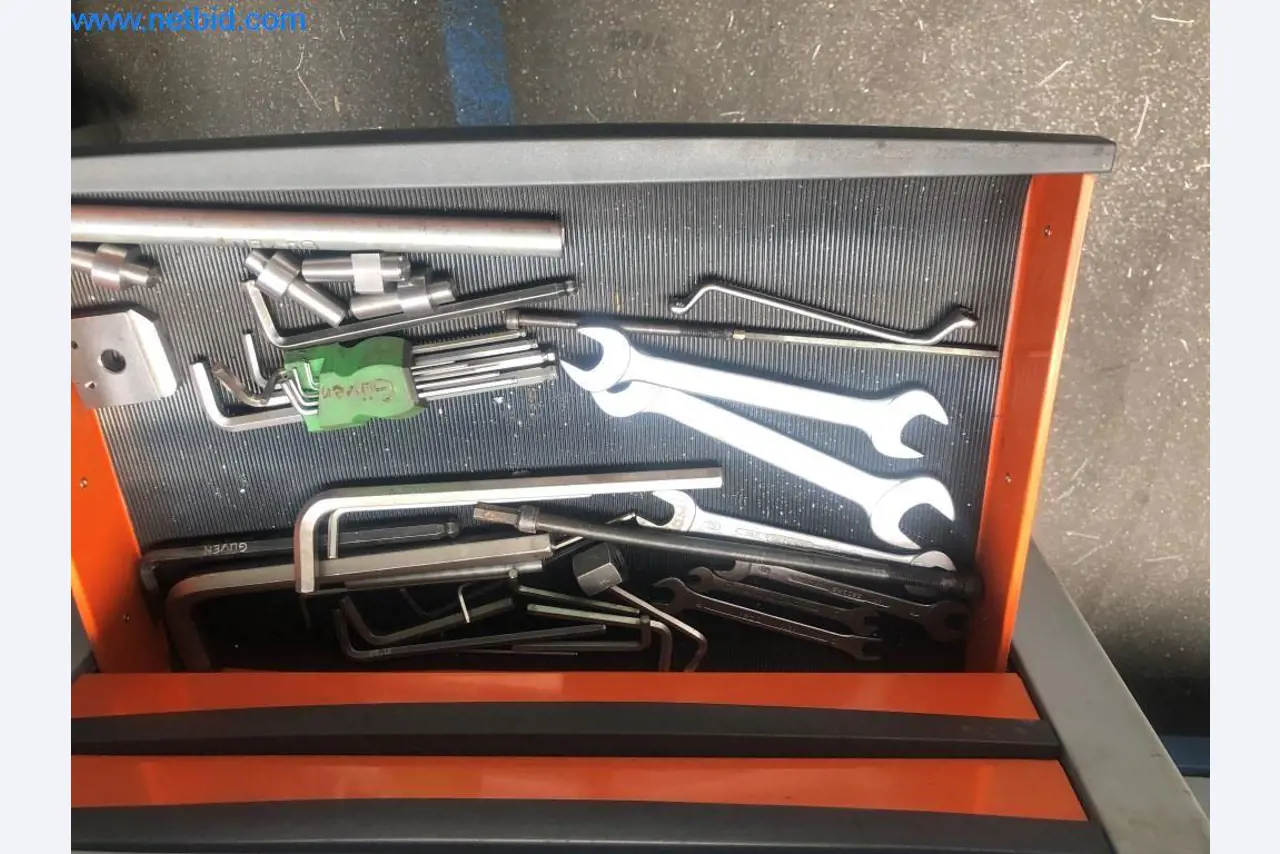 Stroje a systémy (tlakové lití hliníku pro automobilový a dodavatelský průmysl)-6