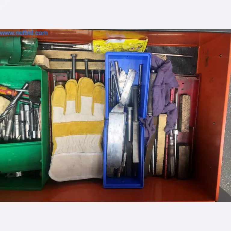 Stroje a systémy (tlakové lití hliníku pro automobilový a dodavatelský průmysl)-9