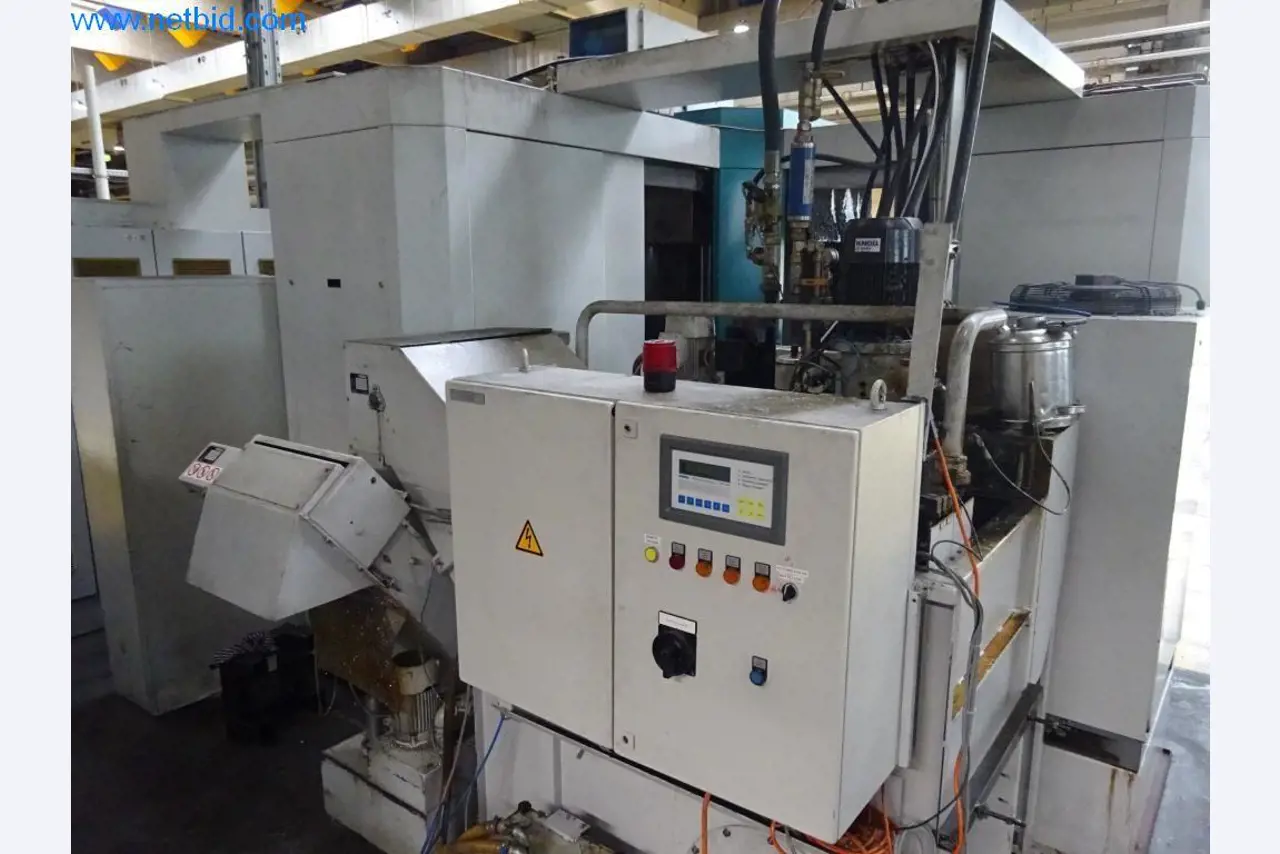 Máquinas e sistemas (fundição injectada de alumínio para a indústria automóvel e de fornecimento automóvel)-11