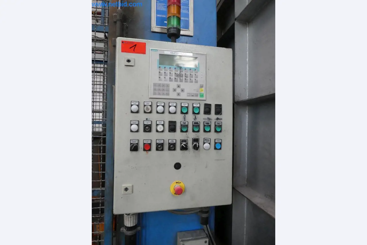 Machinery and equipment (Aluminium diecasting cells from the closing of a large automotive supplier)-9