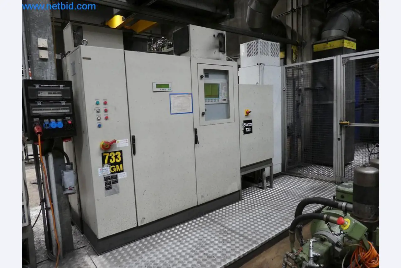 Stroji in sistemi (tlačno litje aluminija za avtomobilsko industrijo in avtomobilsko oskrbo)-9