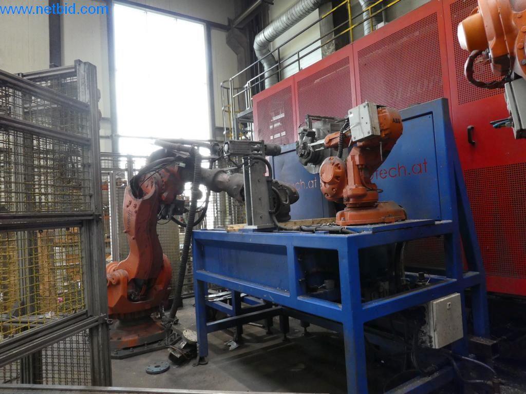Machinery and equipment (Aluminium diecasting cells from the closing of a large automotive supplier)-11