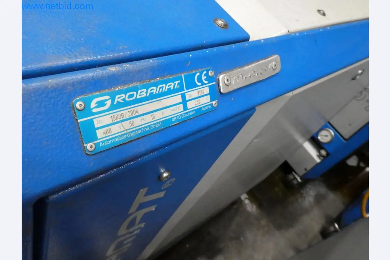 Máquinas e sistemas (fundição injectada de alumínio para a indústria automóvel e de fornecimento automóvel)-2