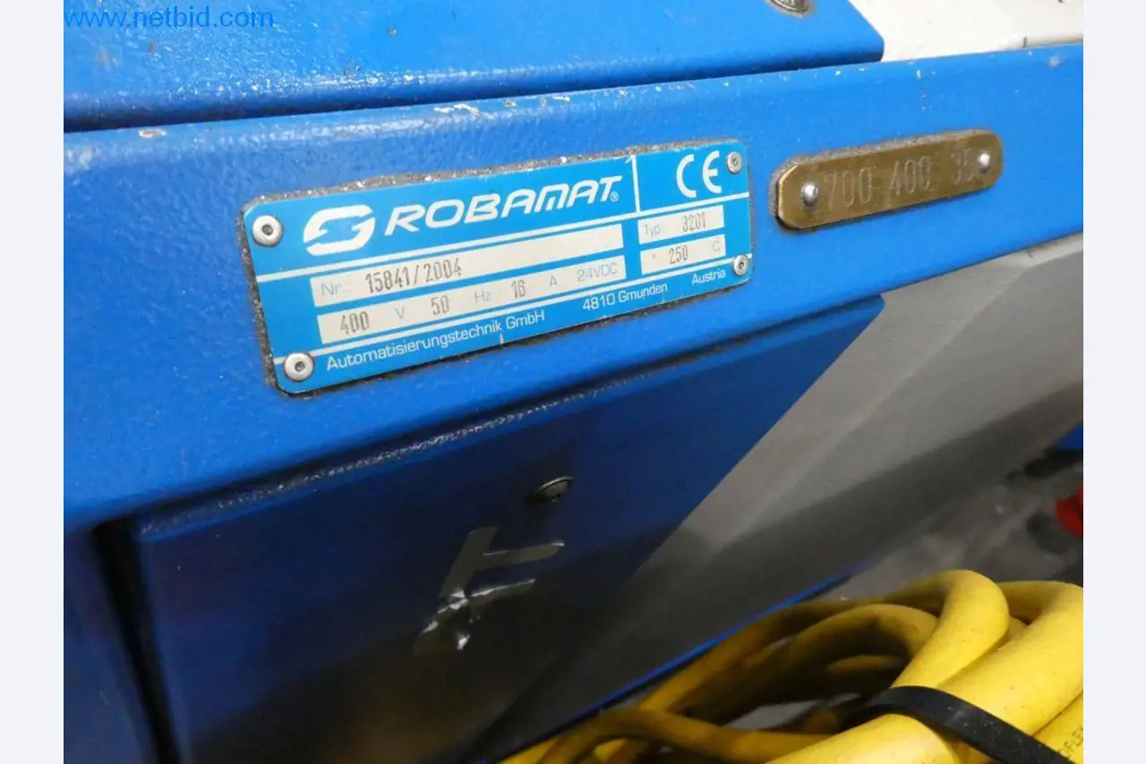 Máquinas e sistemas (fundição injectada de alumínio para a indústria automóvel e de fornecimento automóvel)-2