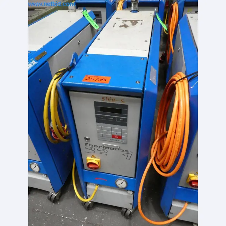 Máquinas e sistemas (fundição injectada de alumínio para a indústria automóvel e de fornecimento automóvel)-1