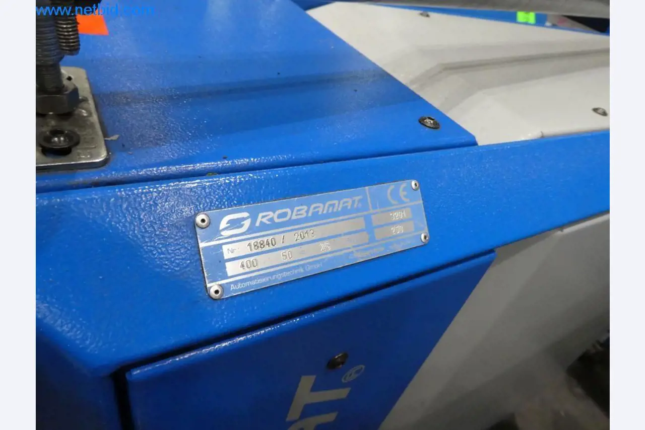 Máquinas e sistemas (fundição injectada de alumínio para a indústria automóvel e de fornecimento automóvel)-2