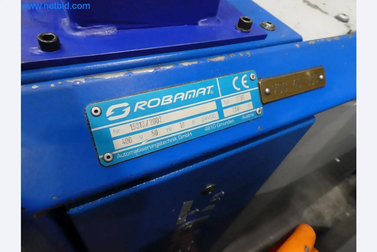 Máquinas e sistemas (fundição injectada de alumínio para a indústria automóvel e de fornecimento automóvel)-2