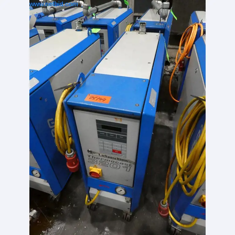 Machinery and equipment (Aluminium diecasting cells from the closing of a large automotive supplier)-1