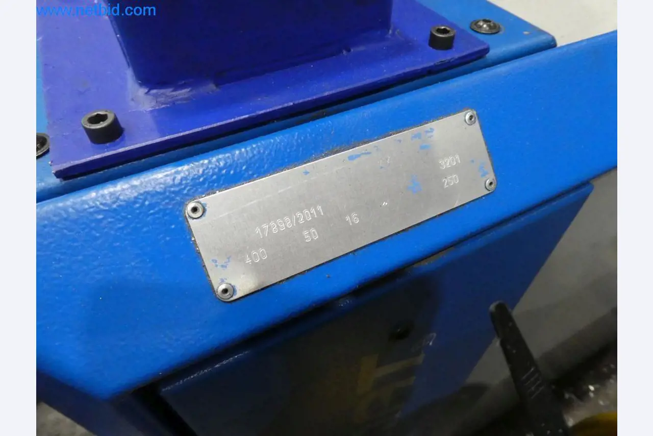 Machinery and equipment (Aluminium diecasting cells from the closing of a large automotive supplier)-2