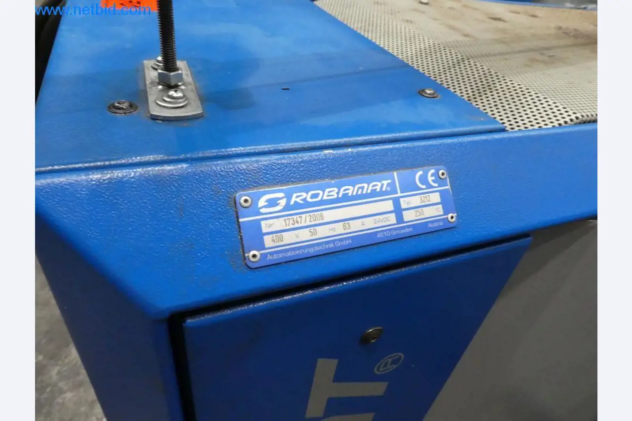 Machinery and equipment (Aluminium diecasting cells from the closing of a large automotive supplier)-3