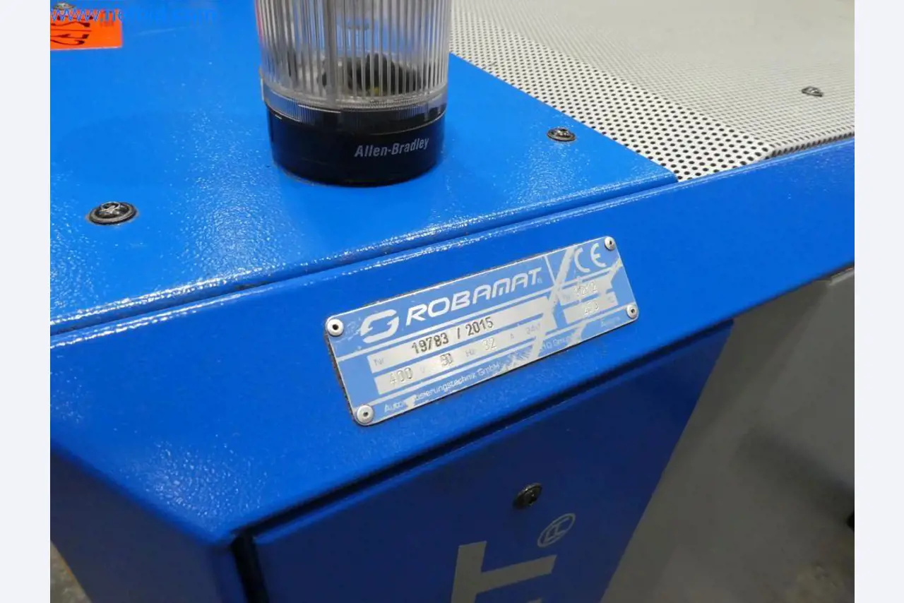 Machinery and equipment (Aluminium diecasting cells from the closing of a large automotive supplier)-3