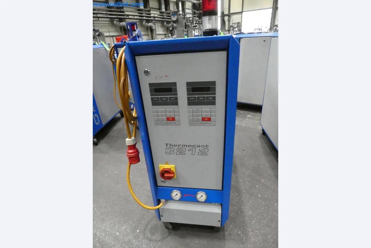 Machinery and equipment (Aluminium diecasting cells from the closing of a large automotive supplier)-2