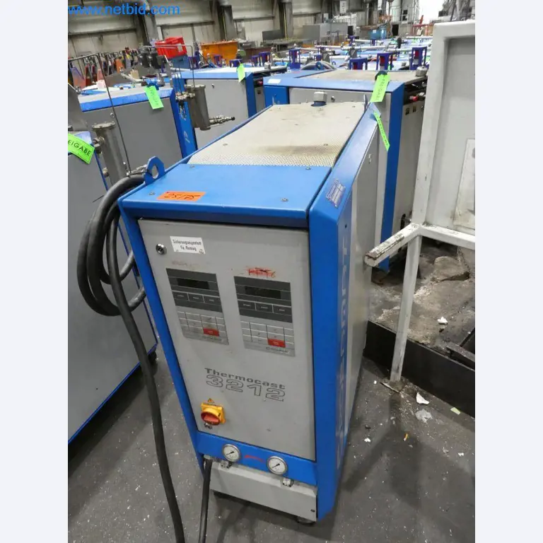 Machinery and equipment (Aluminium diecasting cells from the closing of a large automotive supplier)-1