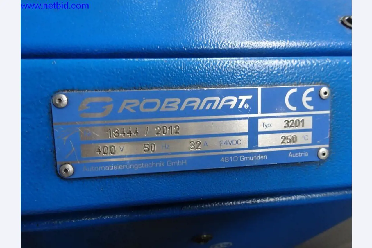 Máquinas e sistemas (fundição injectada de alumínio para a indústria automóvel e de fornecimento automóvel)-1