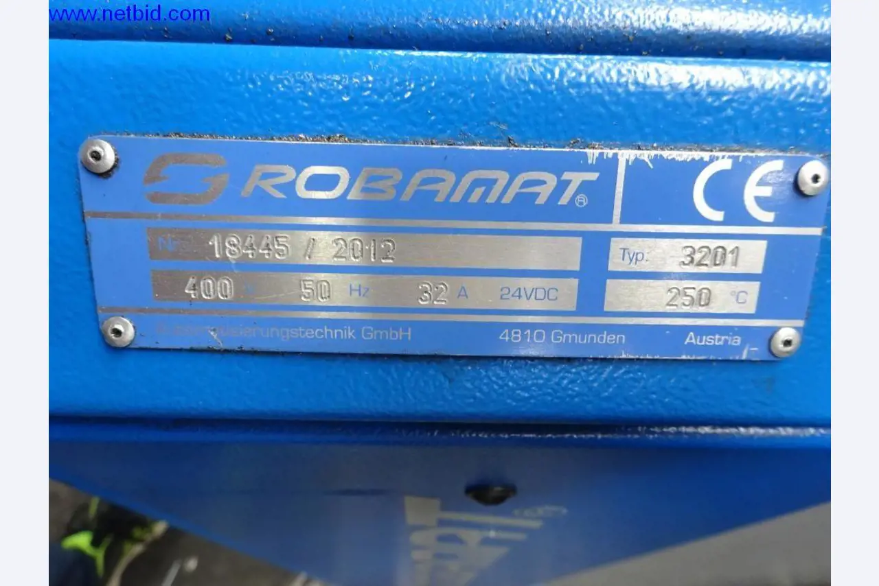 Máquinas e sistemas (fundição injectada de alumínio para a indústria automóvel e de fornecimento automóvel)-1