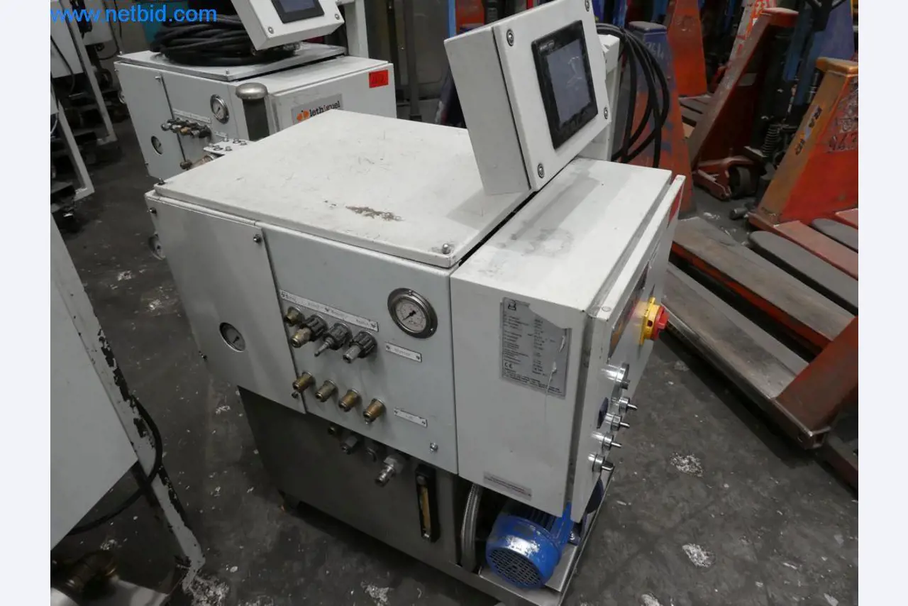 Machinery and equipment (Aluminium diecasting cells from the closing of a large automotive supplier)-2