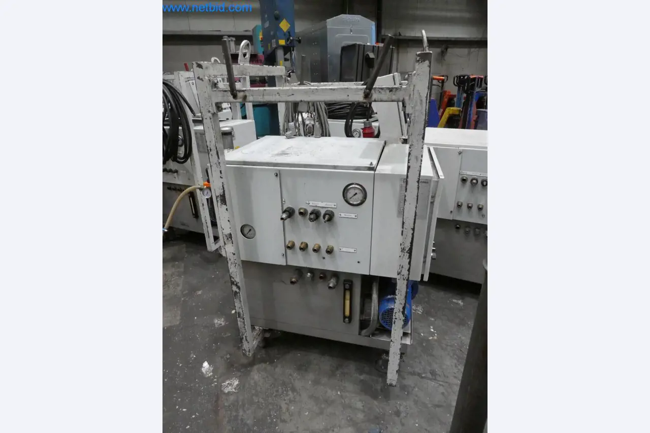 Machinery and equipment (Aluminium diecasting cells from the closing of a large automotive supplier)-2