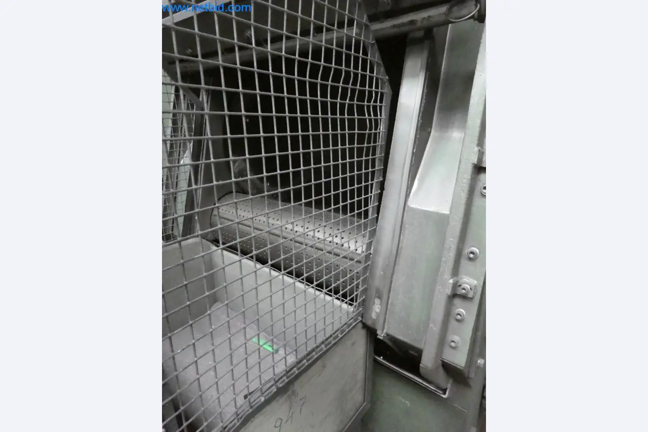 Máquinas e sistemas (fundição injectada de alumínio para a indústria automóvel e de fornecimento automóvel)-7